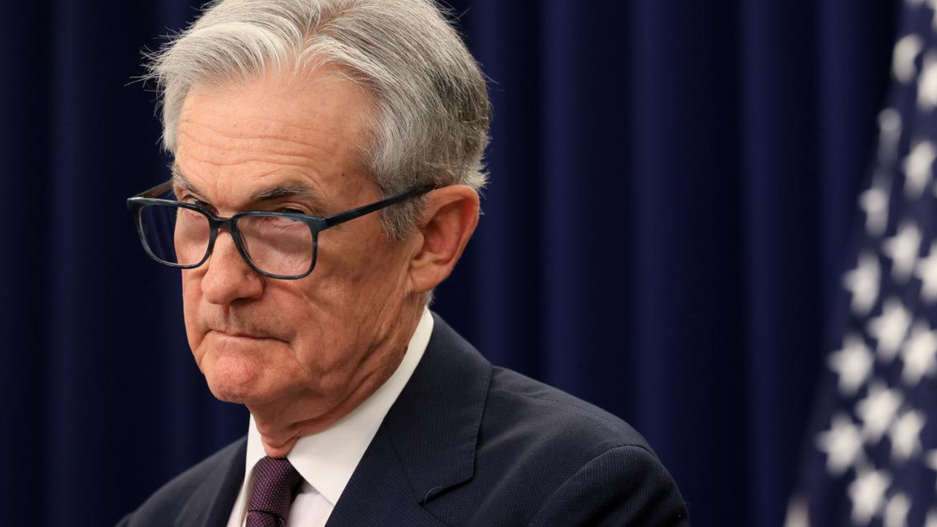 Fed leaves key rate unchanged as tariff-driven inflation fears persist